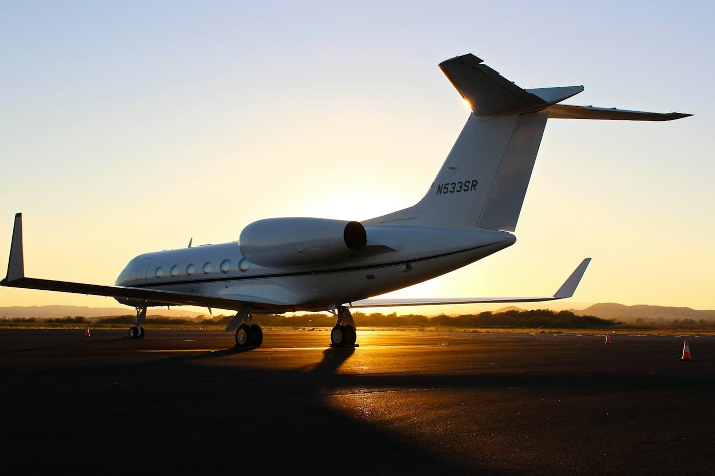 Gulfstream G450 aircraft, photo 3