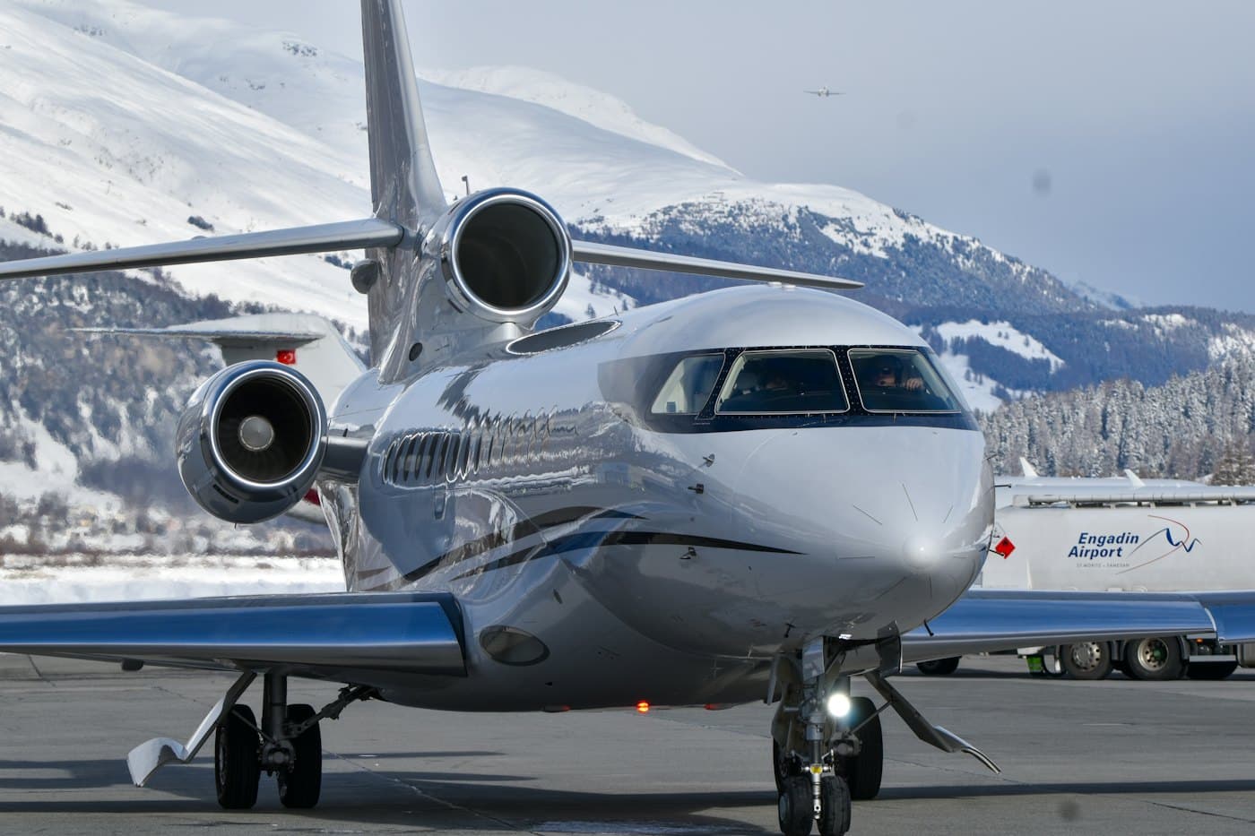 Bombardier Challenger 350 aircraft