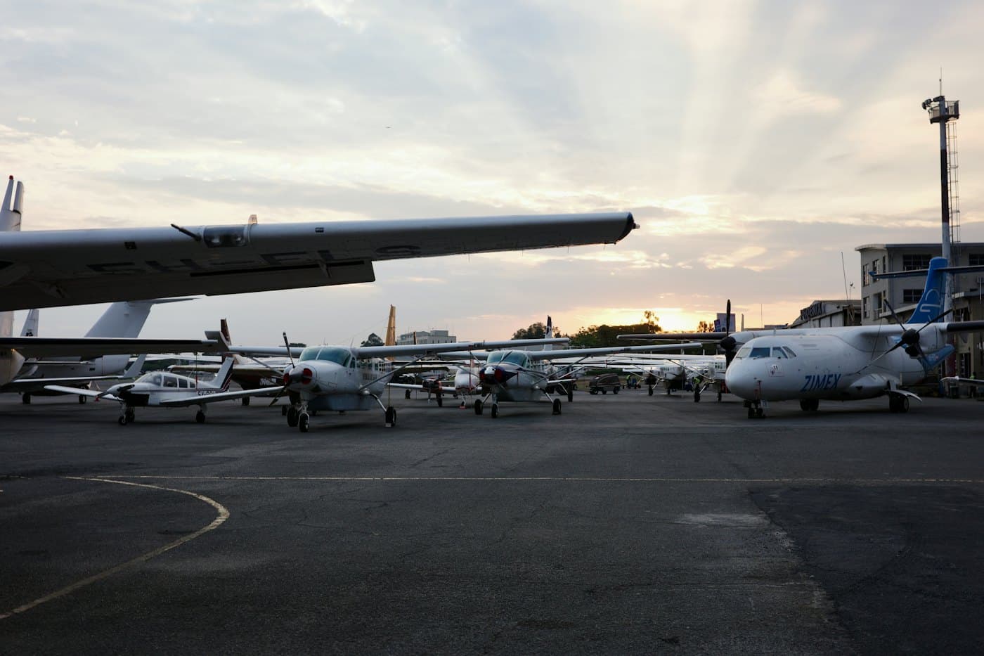 Cessna 208B Grand Caravan EX aircraft, photo 2