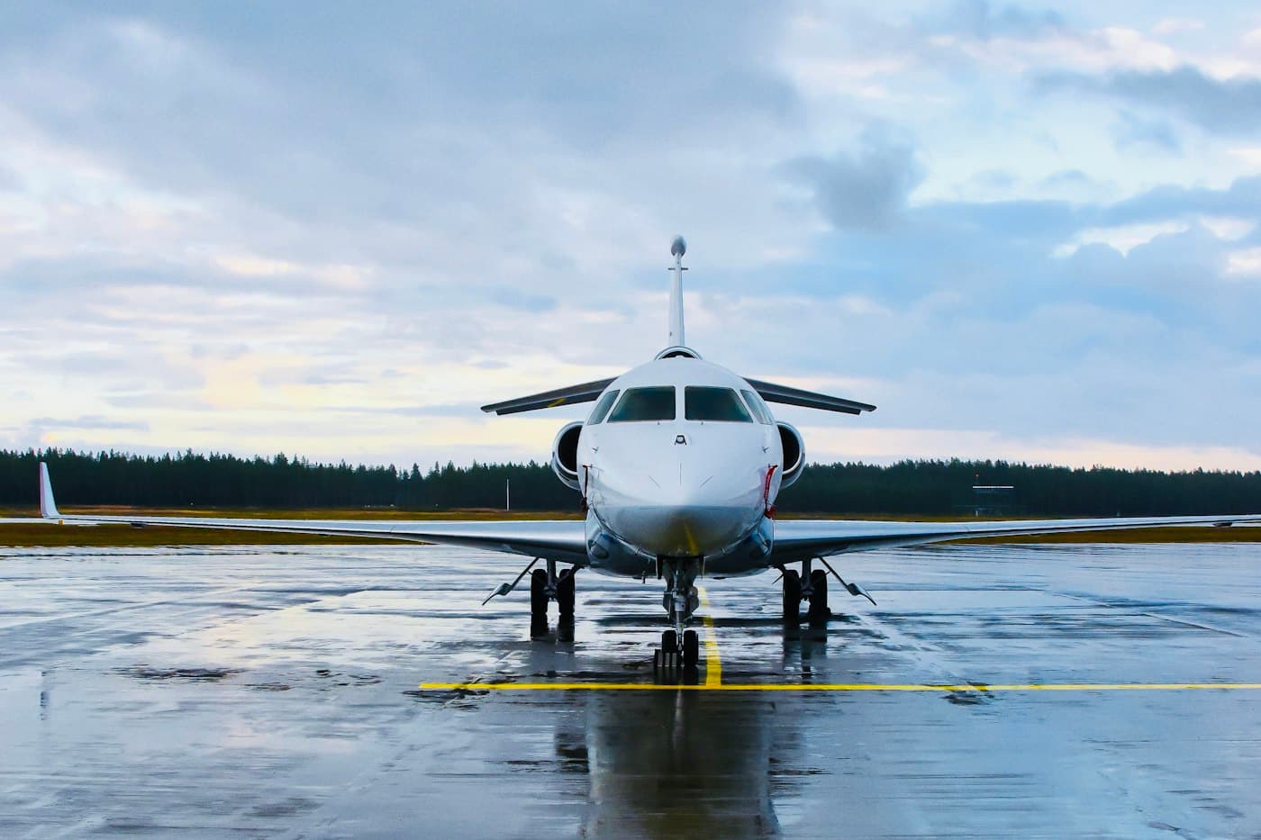 Dassault Falcon 2000LXS aircraft
